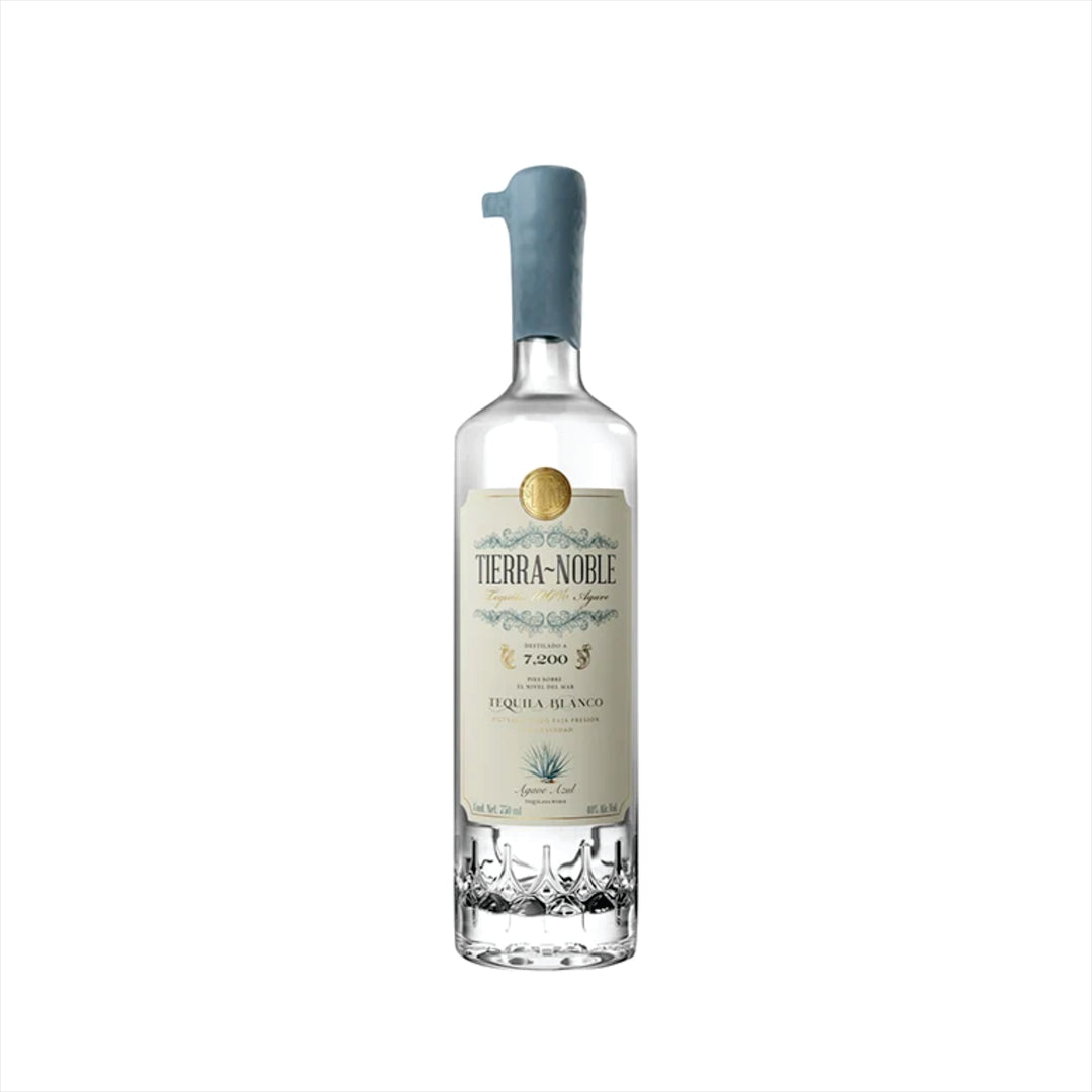 TEQUILA TIERRA NOBLE BLANCO 750 ML